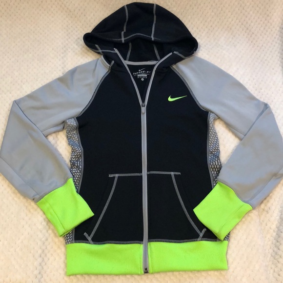 Nike Other - Nike Therma-Fit hooded Zip Up